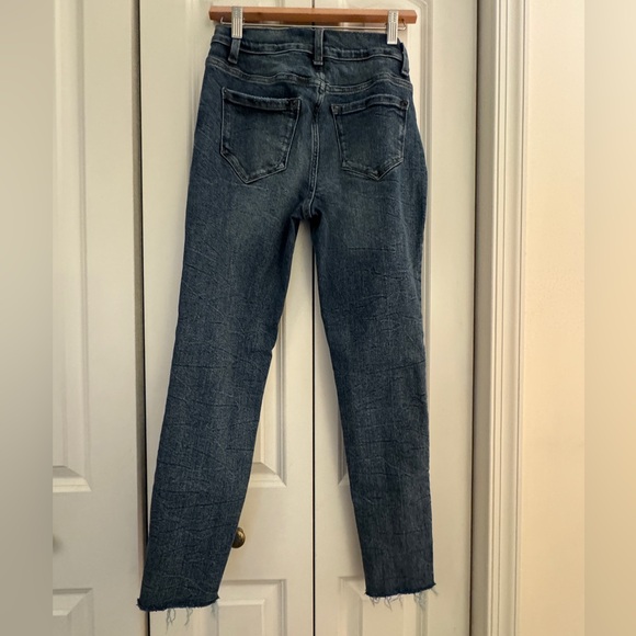 kensie Jeans The Kelsey Vintage Luxe High Rise Distressed Skinny - Picture 5 of 9